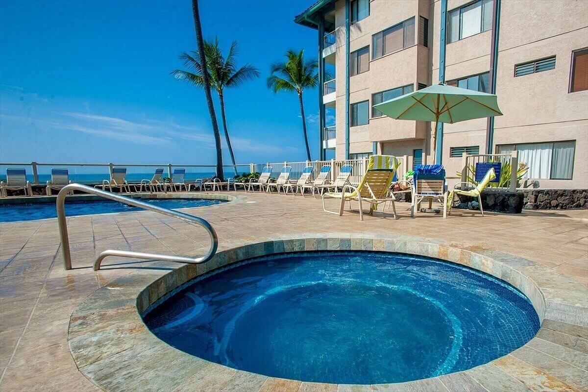 Oceanfront Hot Tub